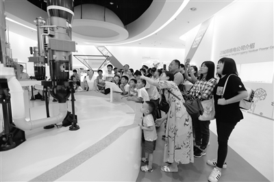 如何從知識(shí)科普拓展到關(guān)系培育？